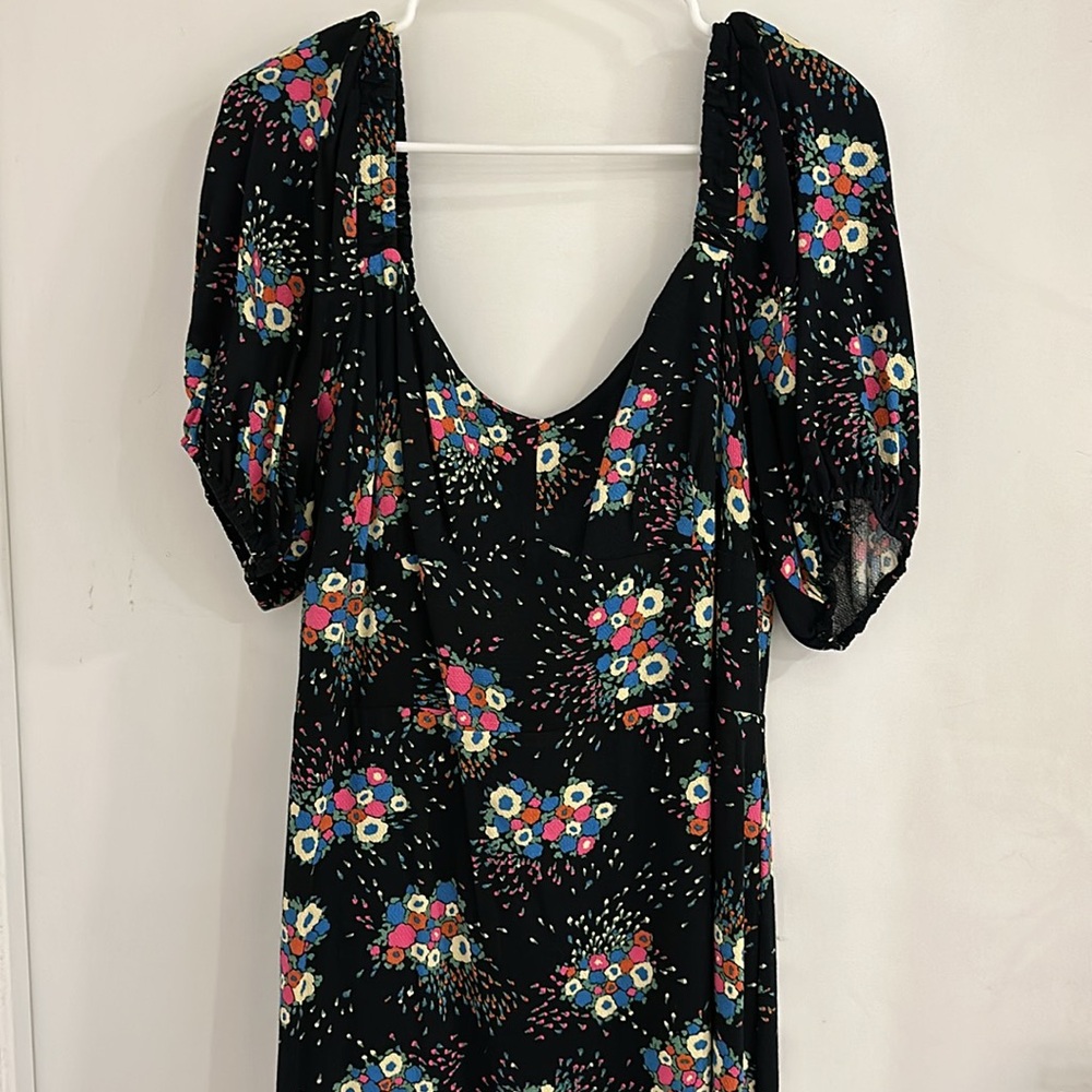 Anthropologie Puff Sleeve Fitted Midi Dress
